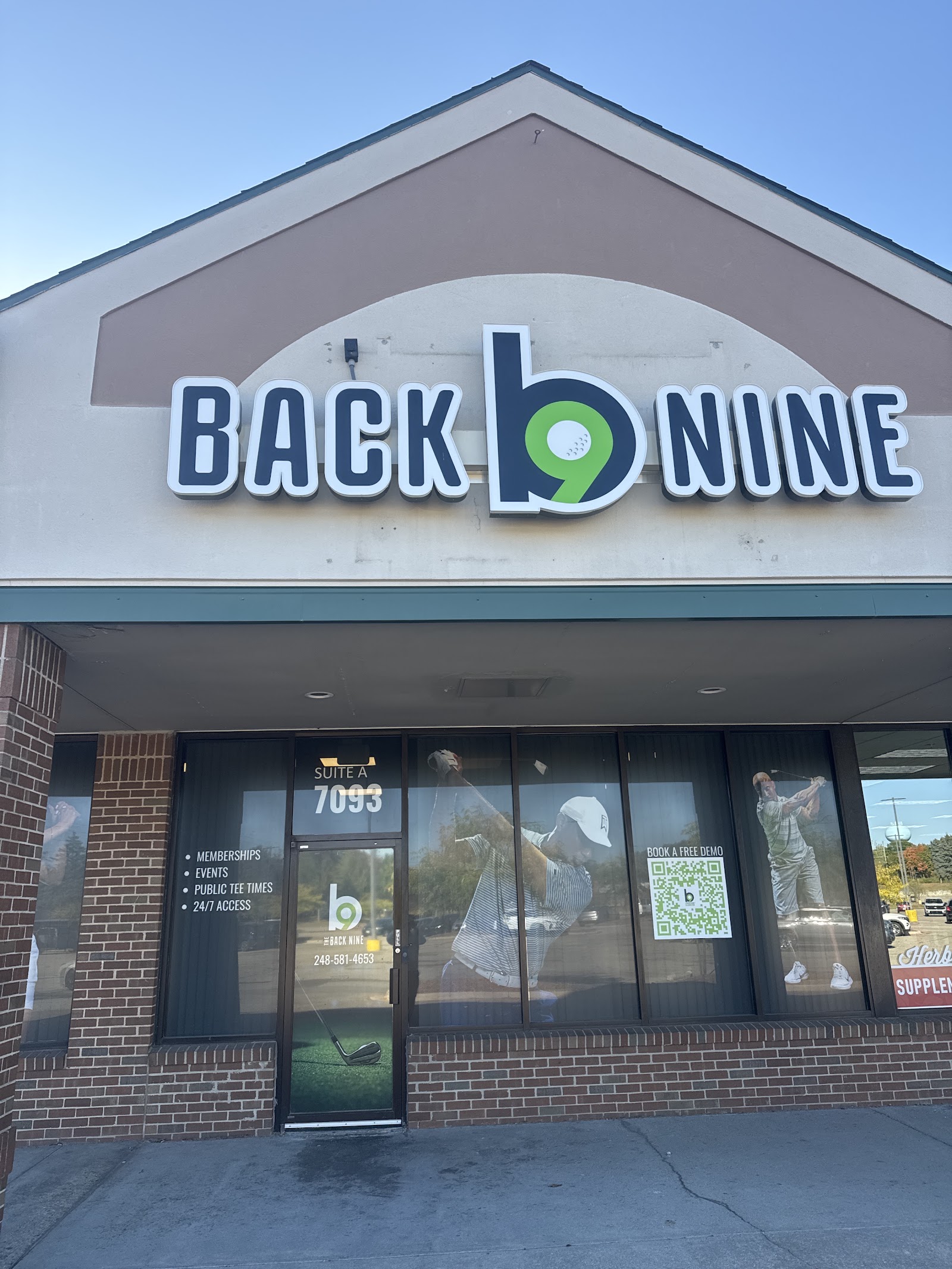Back Nine Golf | Clarkston, MI in Village of Clarkston