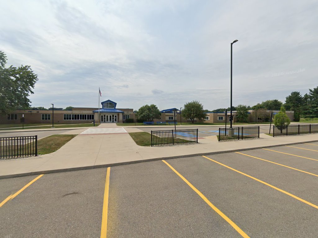 Bailey Lake Elementary School — photo