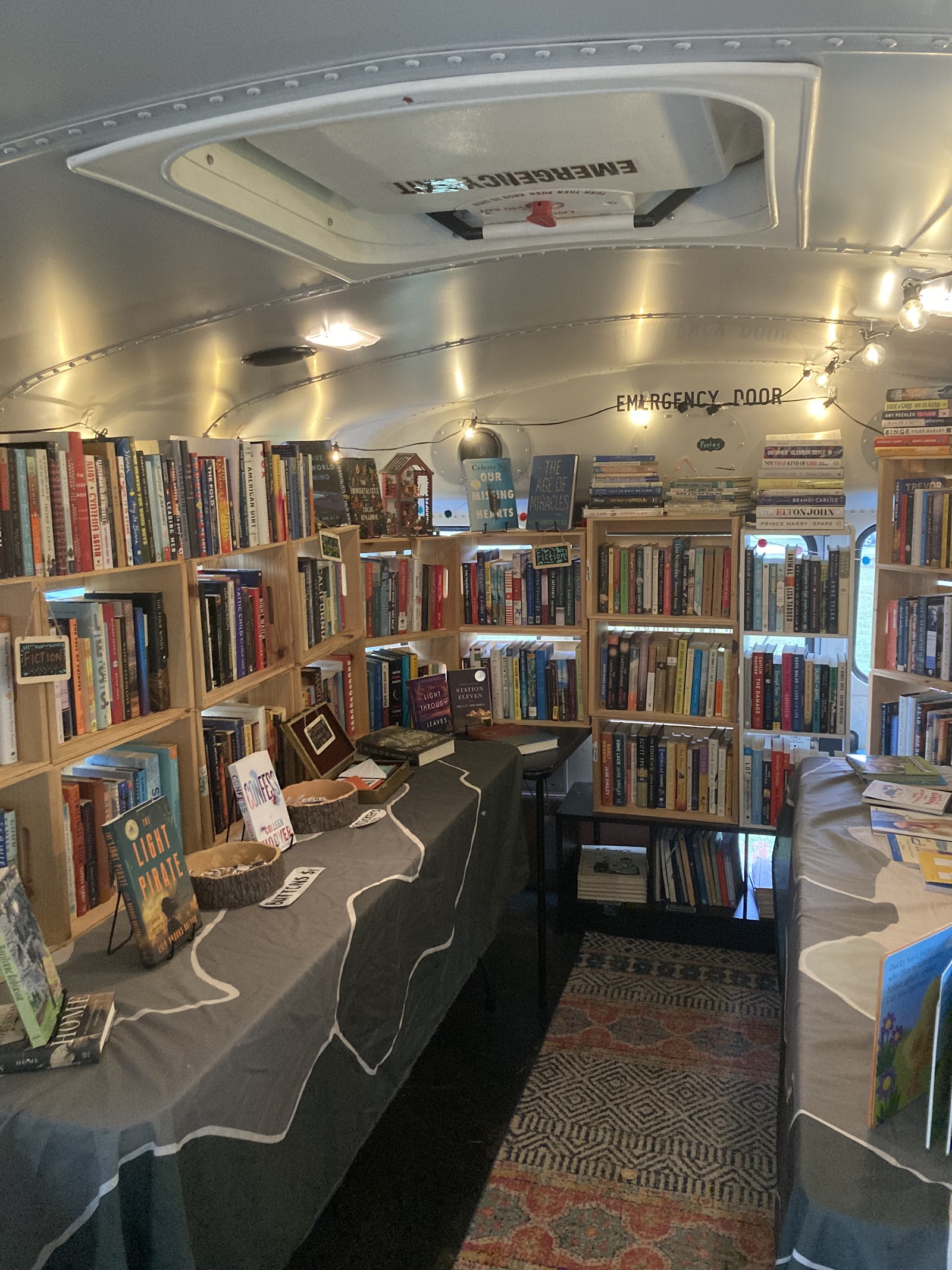 Big Oak Books — photo