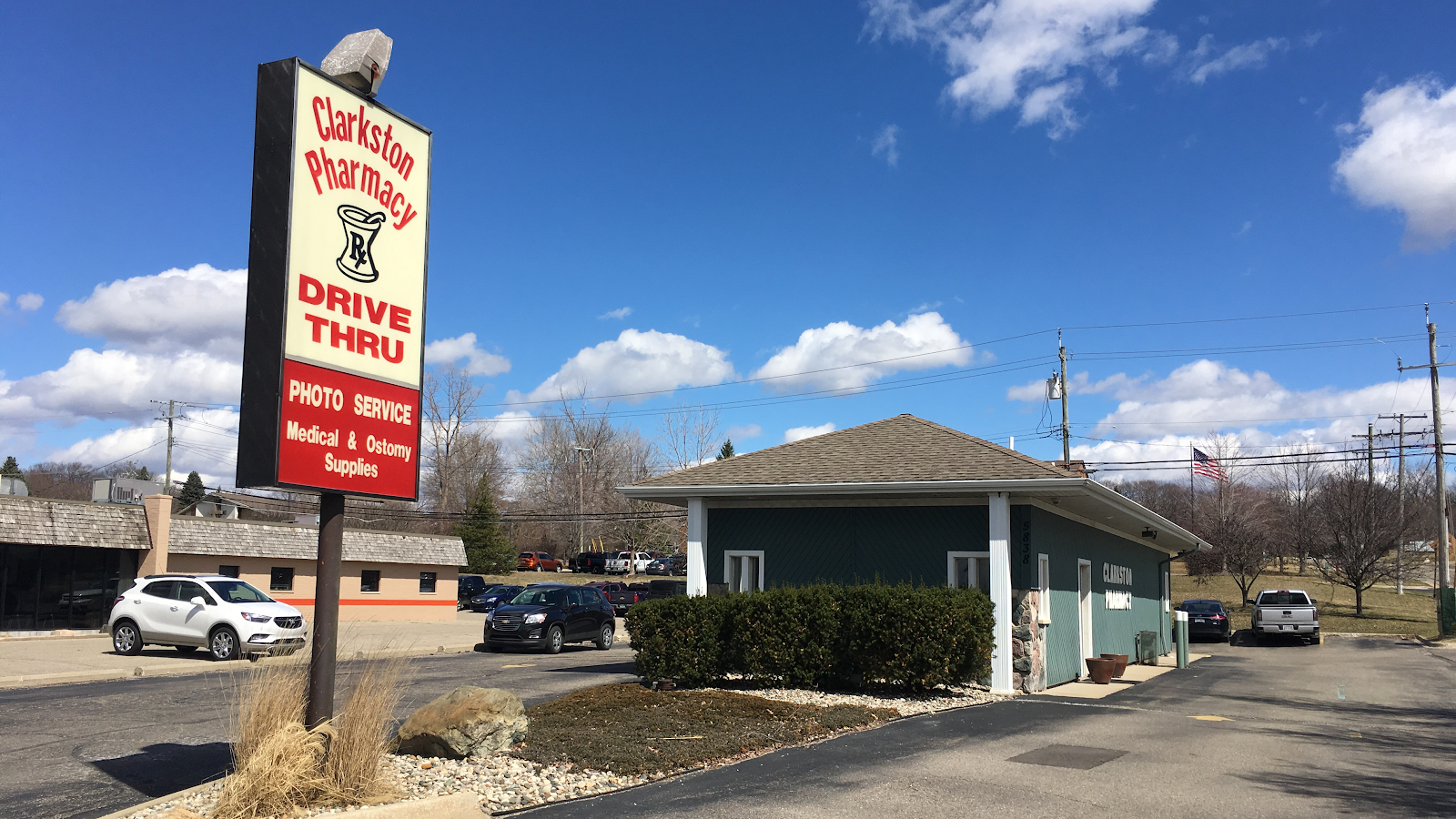 Clarkston Pharmacy in Village of Clarkston