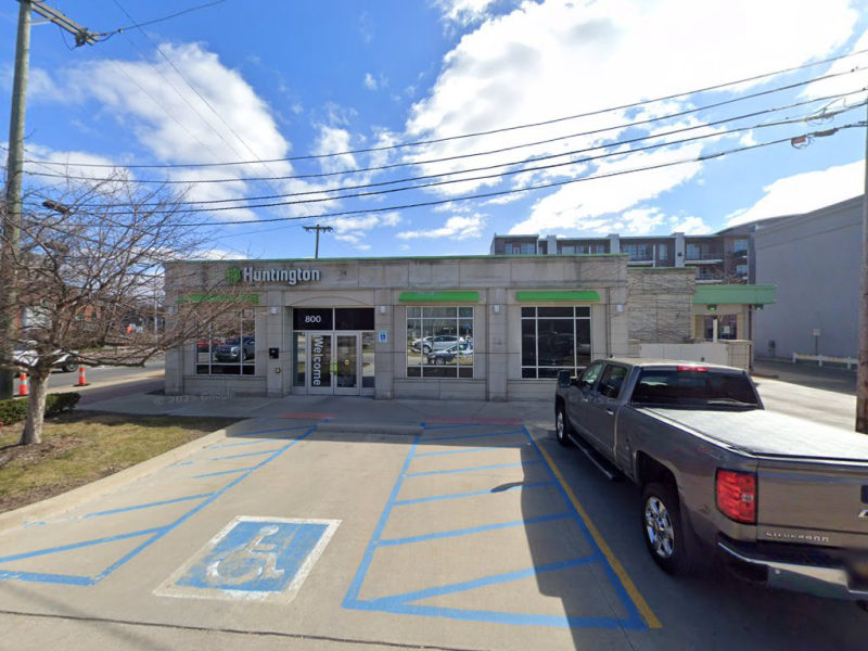 Huntington Bank — photo