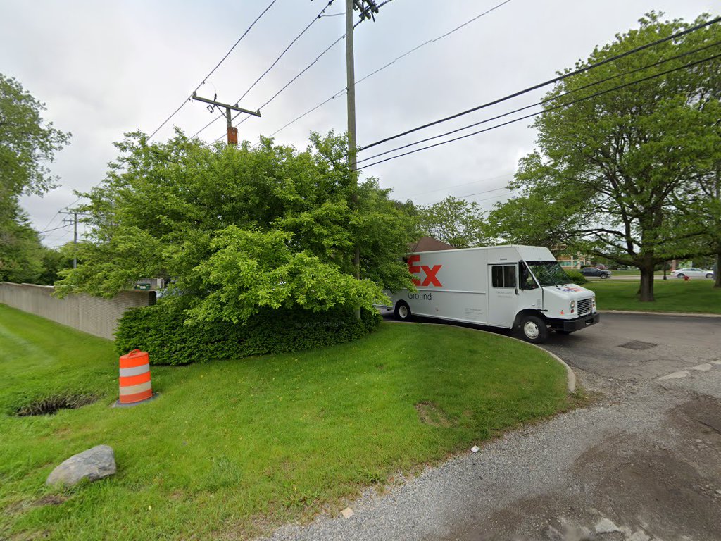 Mark E. Frenchi DDS MS PC in Village of Clarkston
