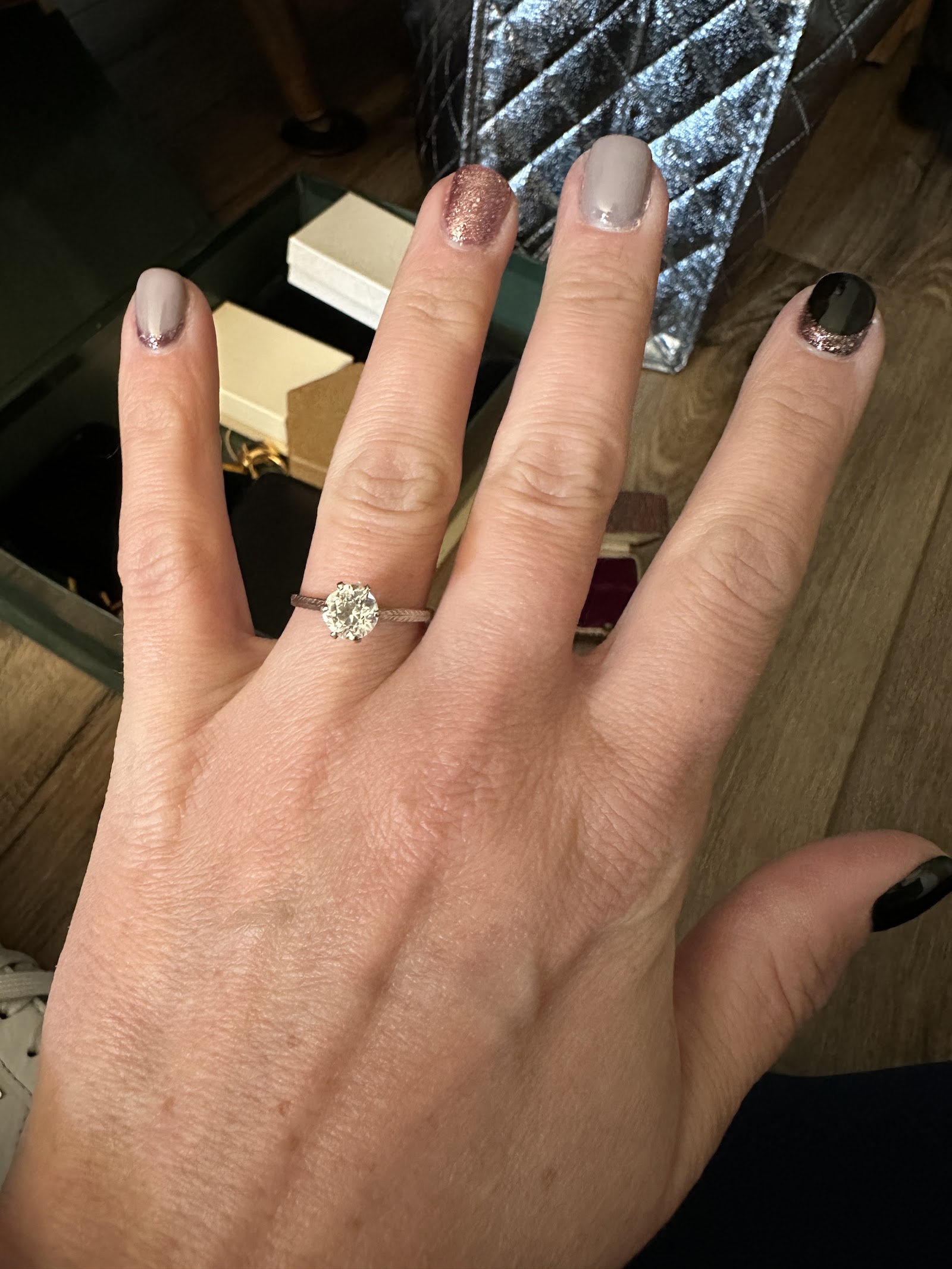 Nails On Main — photo
