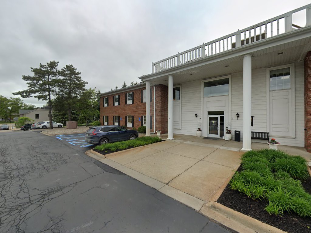 Oakland Eye Care in Village of Clarkston