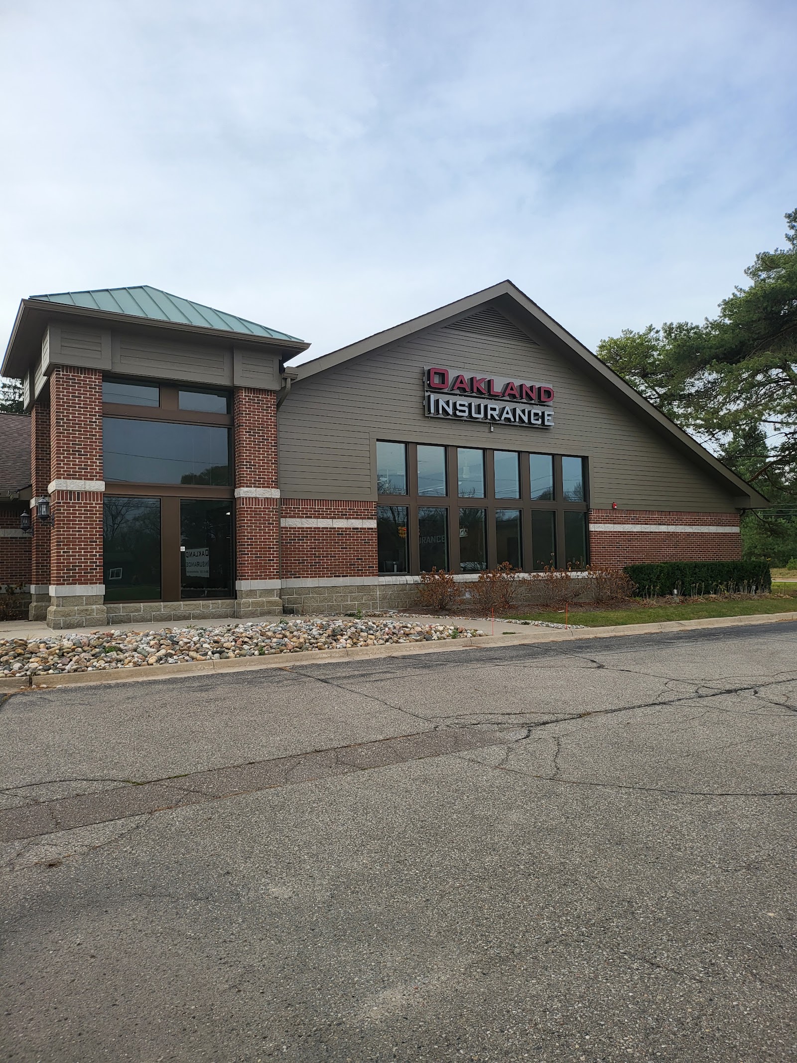 Oakland Insurance in Village of Clarkston
