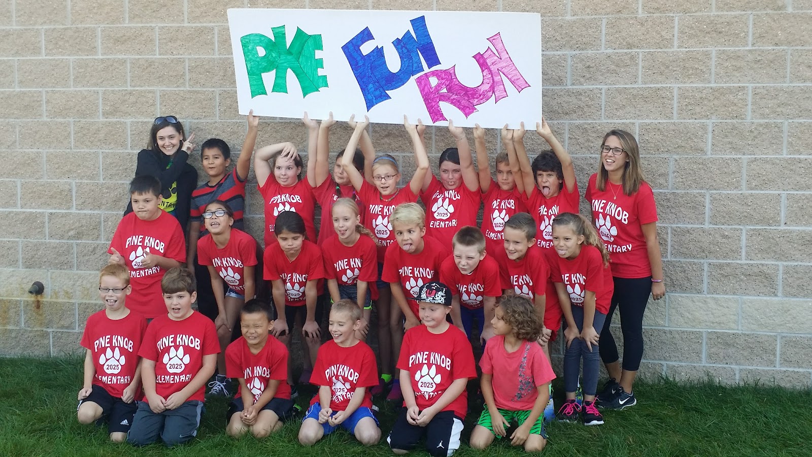Pine Knob Elementary School — photo